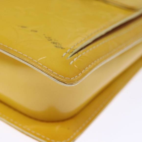 LOUIS VUITTON Monogram Vernis Motto Pouch Lime Yellow M91059 LV Auth 75874 - Picture 9 of 16